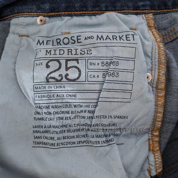Melrose and Market Jean Shorts Size 25 - Picture 3 of 5
